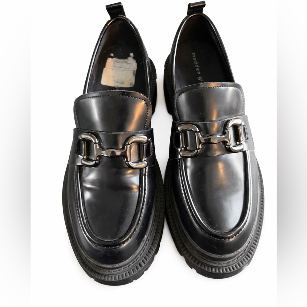 Madden Girl Black Chunky Platform Loafers Horsebit Size 10 Like New